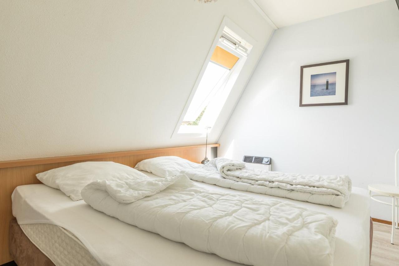 Appartement De Parel, Resort Amelander Kaap Холум Екстериор снимка